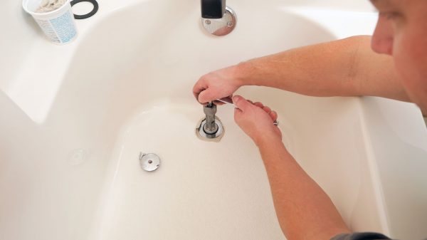 How To Install A Bathtub Drain And Trap