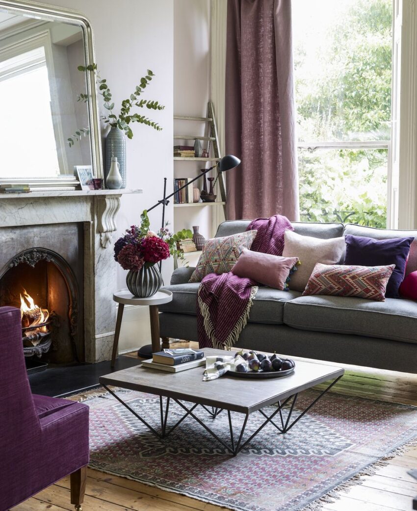 Create a Cozy Atmosphere in Your Living Room