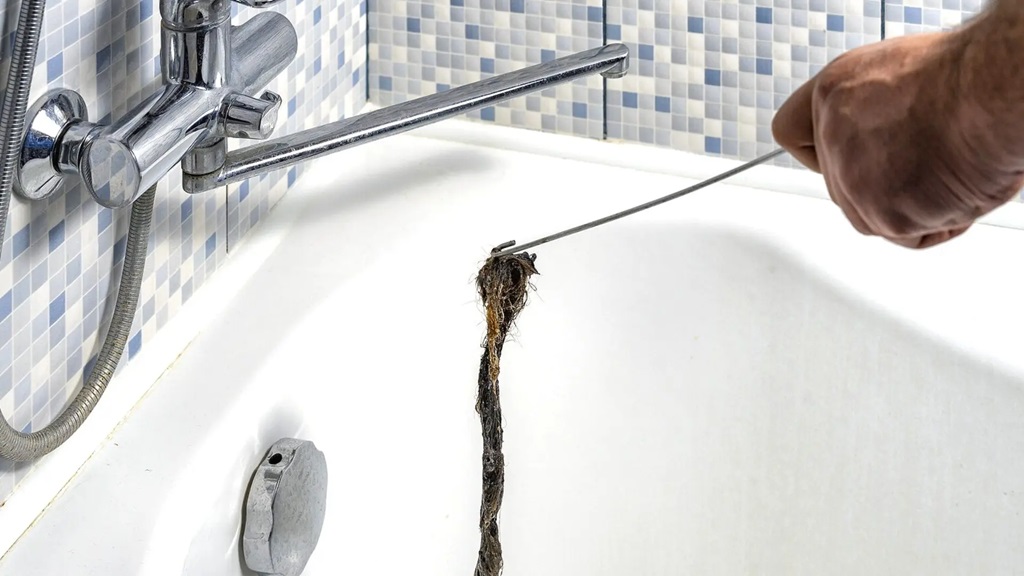 How to Unclog Bathtub Drain Full of Hair?