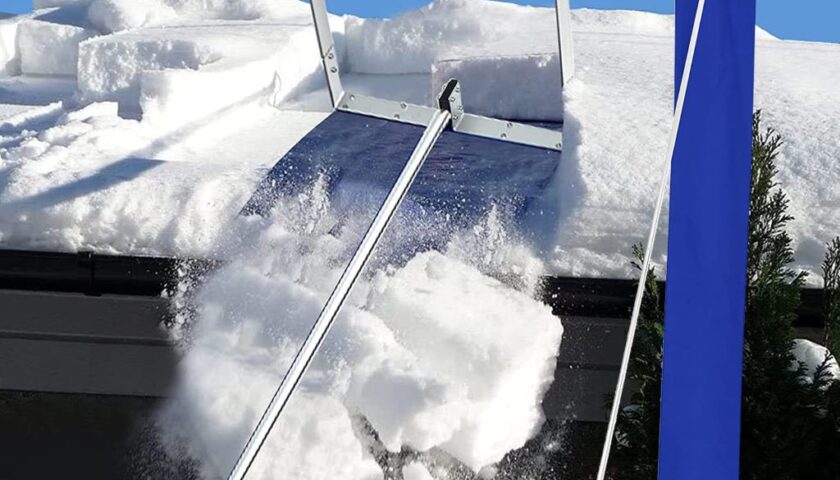 Roof Snow Rake: Remove Snow Fast with Avalanche!
