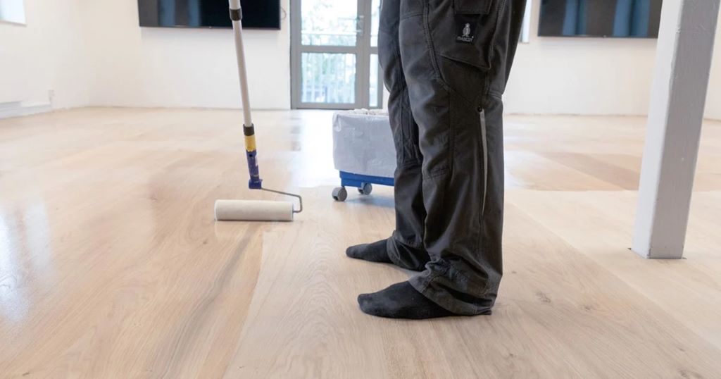 What is the difference between floor sealers and floor finishes?