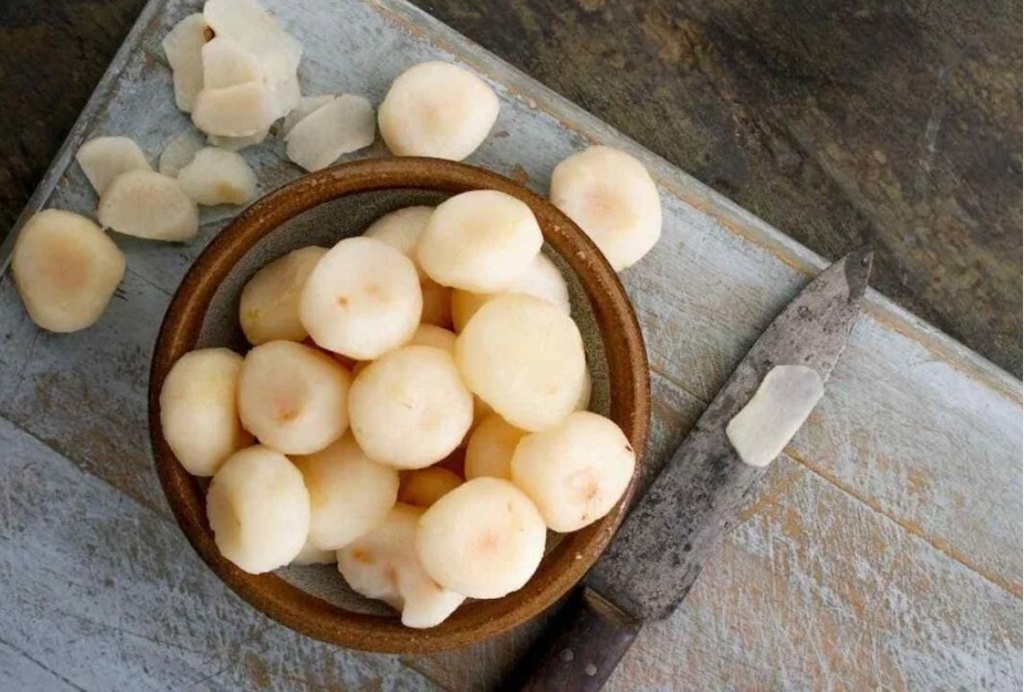 Is it okay to freeze water chestnuts?
